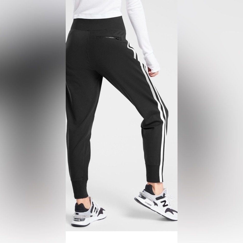 Athleta Black Venice Joggers with White Side Stripe Size S